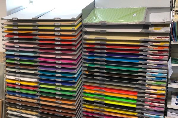 Fotokarton in vielen Farben bei Heskamp in Messingen