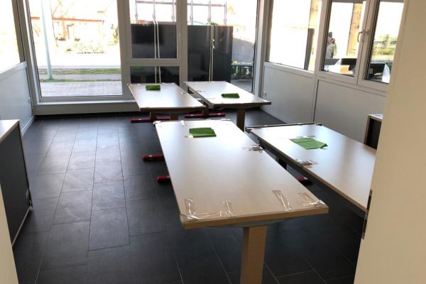 Lieferung Schreibtische bei Heskamp in Messingen